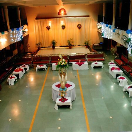 Hotel Lake View Satara Exterior foto