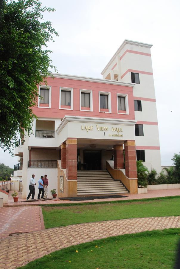 Hotel Lake View Satara Exterior foto