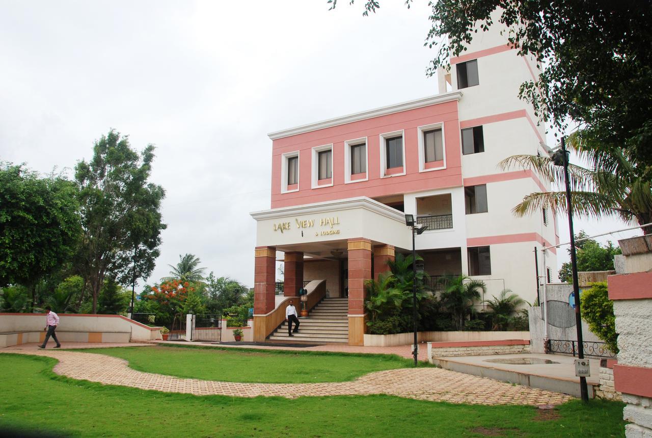 Hotel Lake View Satara Exterior foto