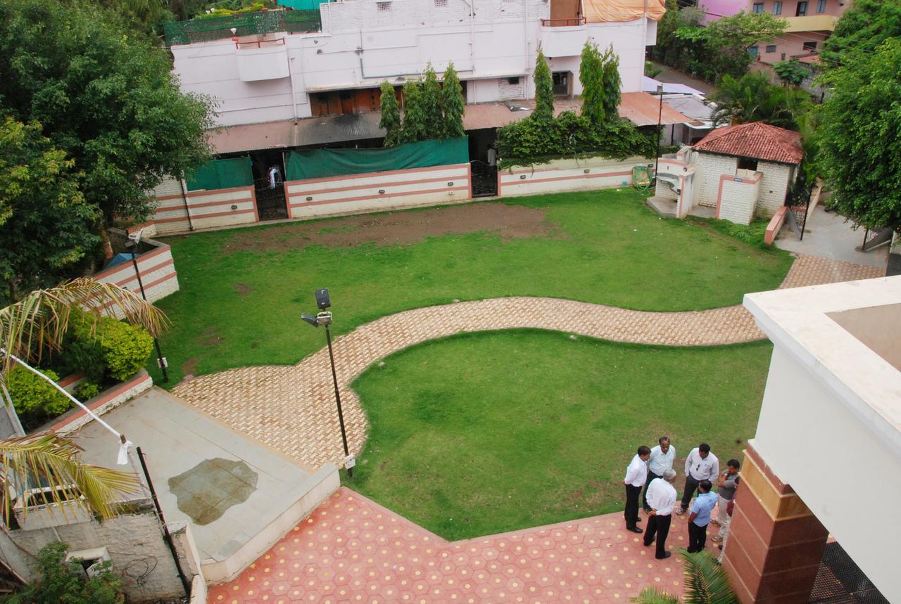 Hotel Lake View Satara Exterior foto